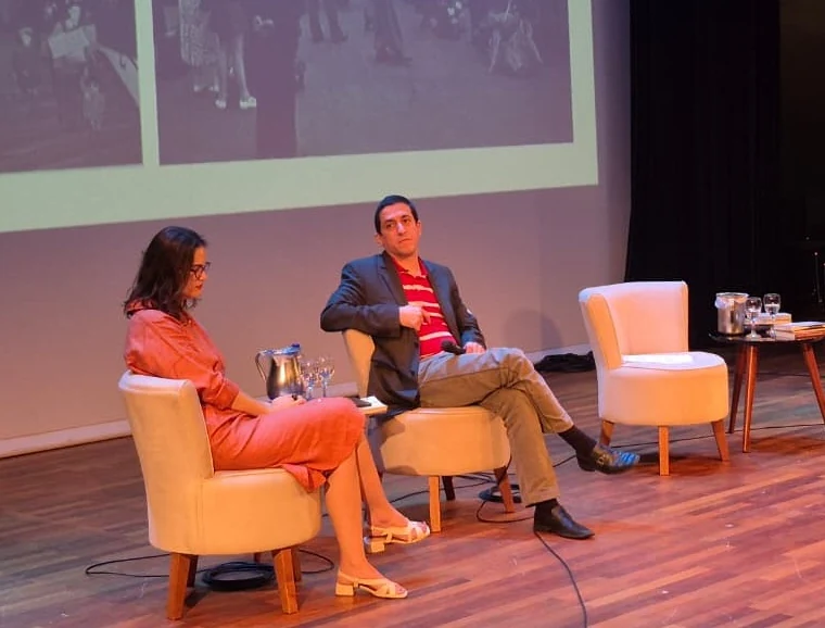 Adriano Ferreira Leite palestrando no 4º Circuito Literário